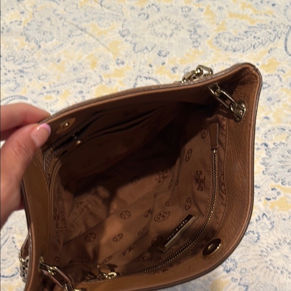Tory Burch Brown Gold Shoulder Bag with Chain Strap - Picture 3 of 5